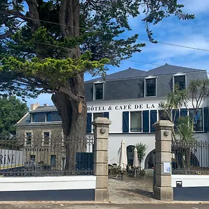 La Marine Hotel Groix