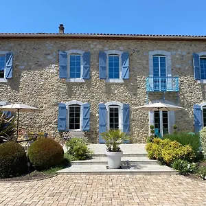 La Maison Du Bonheur Couette-café Ausson